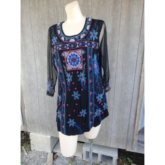 Stunning Heavily Embroidered Black Blue Pink Boho Lace Blouse M NWT Washable - Picture 2 of 8